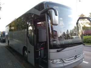 wynajem autokaru mercedes tourismo 55 osob + kierowca