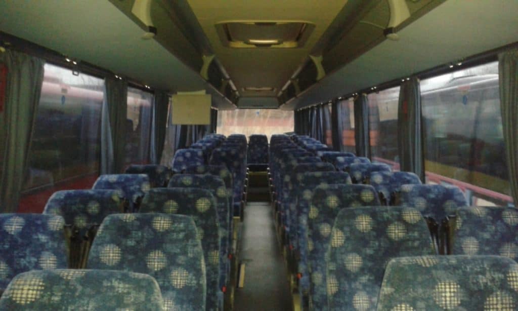 wynajem autokaru neoplan 58 osob + kierowca środek