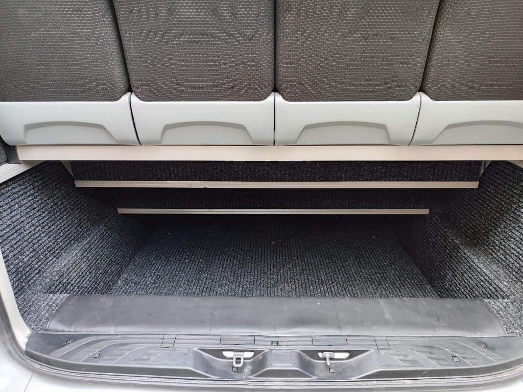 Mercedes Sprinter 22+1+kierowca srodek