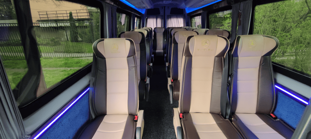 Mercedes Sprinter 16 os srodek